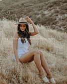 Анкета проститутки Лаура - метро Орехово-Борисово Южное, возраст - 22